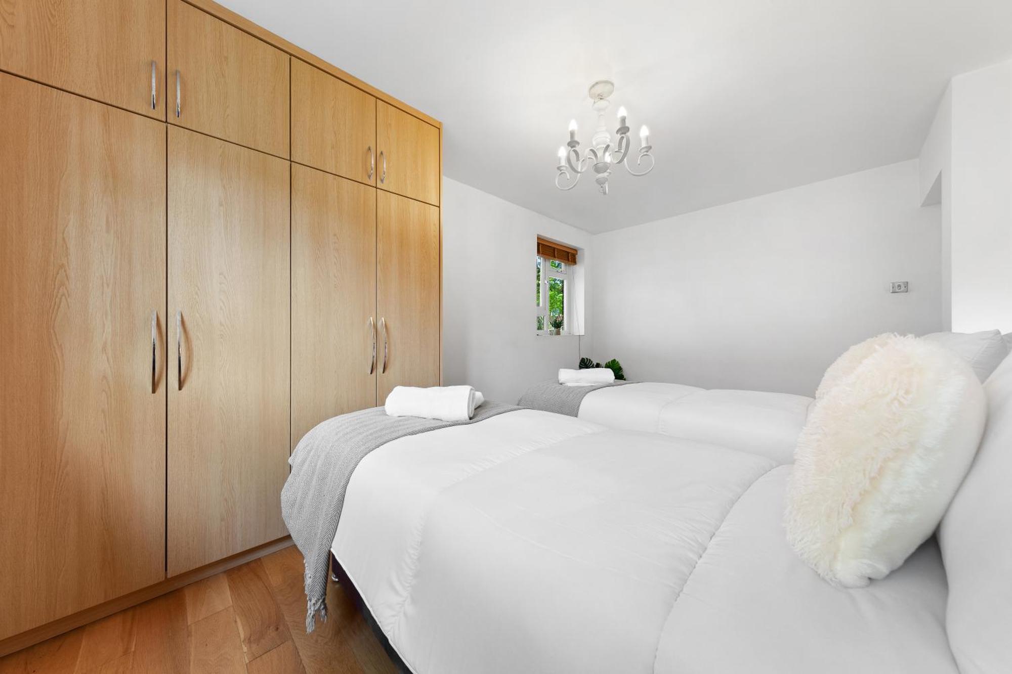 Clapham Serenity Garden Retreat With Free Parking London Exterior photo